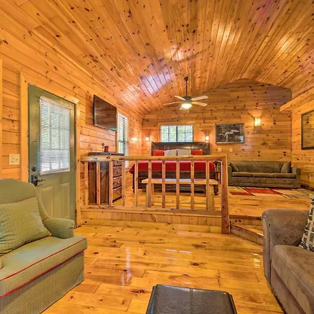 Ideally Located Broken Bow Cabin - Private Hot Tub Exterior photo